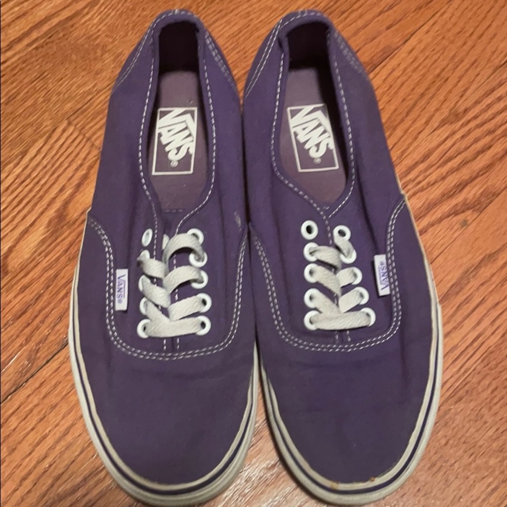 Vans shoes barely worn